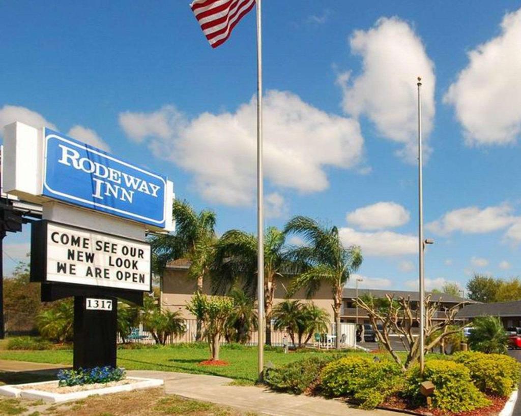 Rodeway Inn image