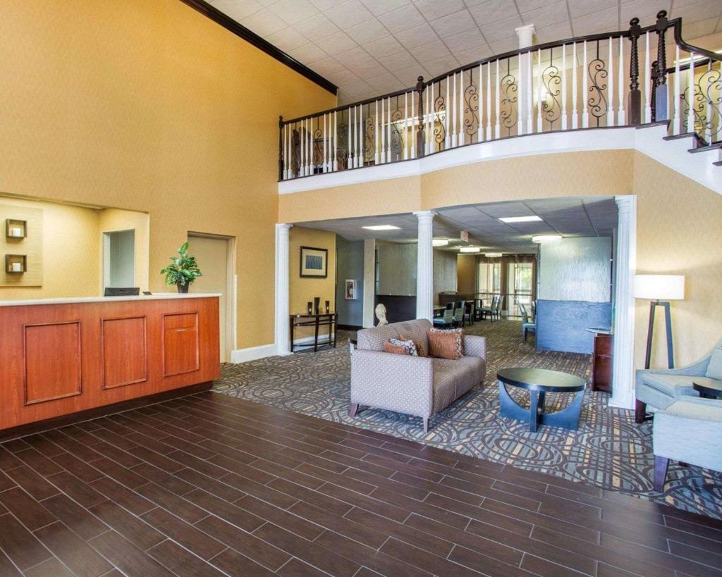 Comfort Inn & Suites at Stone Mountain photo 3