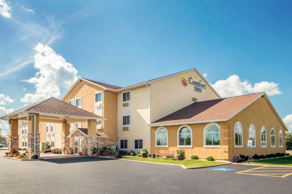 Comfort Inn Ottawa Starved Rock Area image