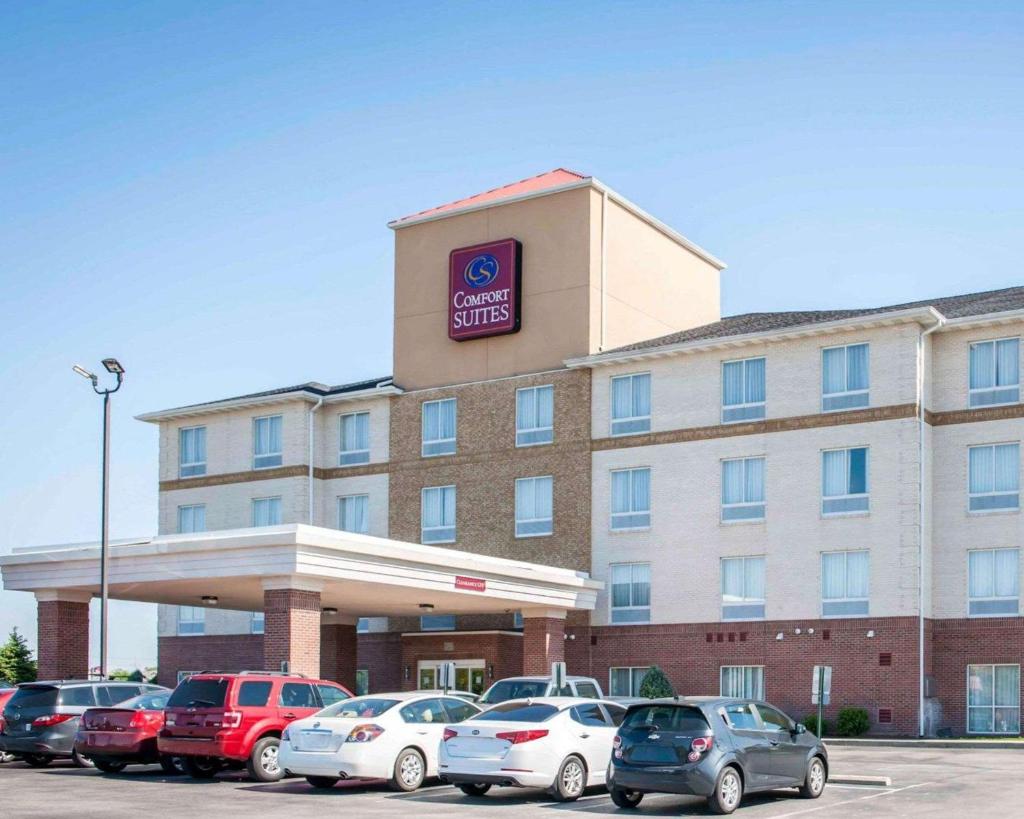 Comfort Suites Southport photo 2