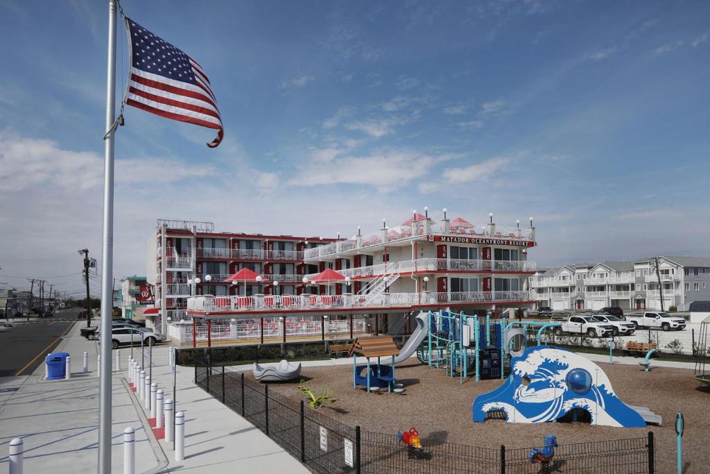 Matador Oceanfront Resort image