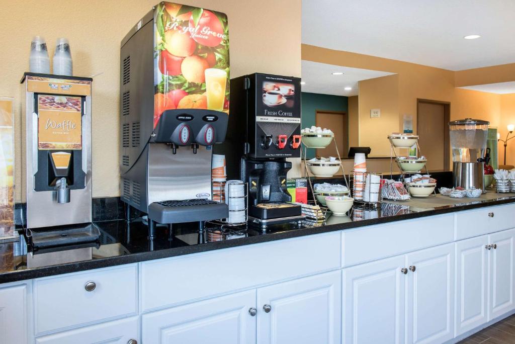 Quality Inn Noblesville-Indianapolis photo 4
