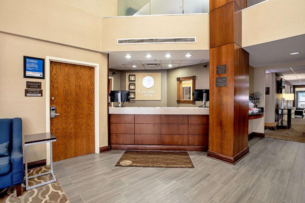 Comfort Inn Indianapolis North - Carmel photo 4