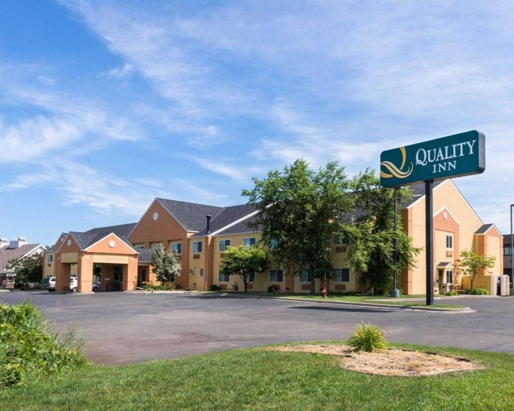 Quality Inn image
