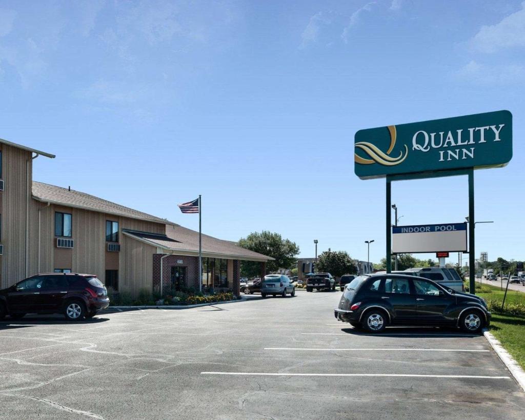 Quality Inn image
