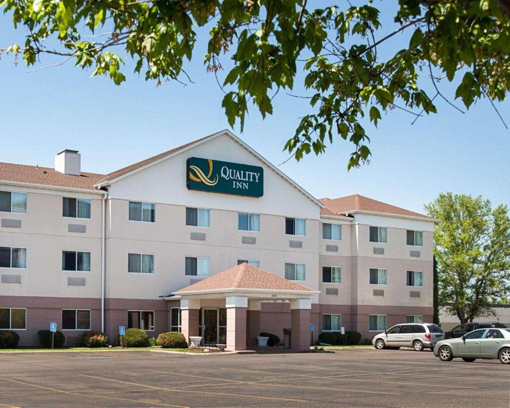 Brooklyn Center Quality Inn photo 2