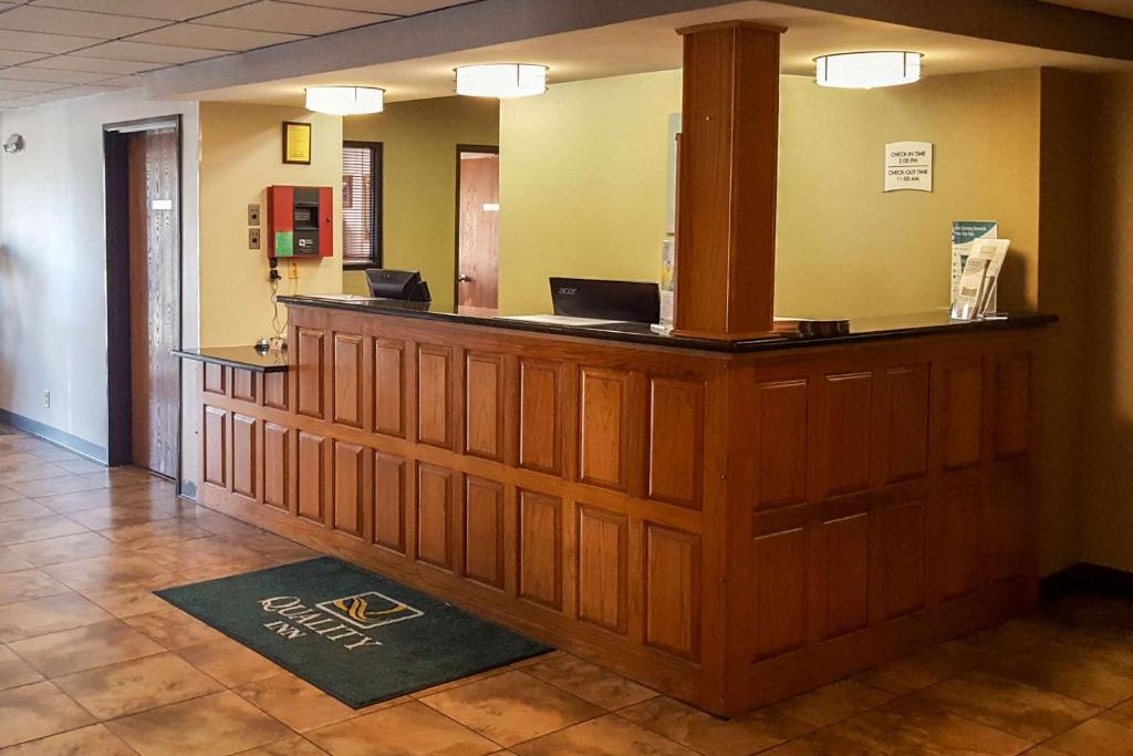 Quality Inn Ozark photo 1