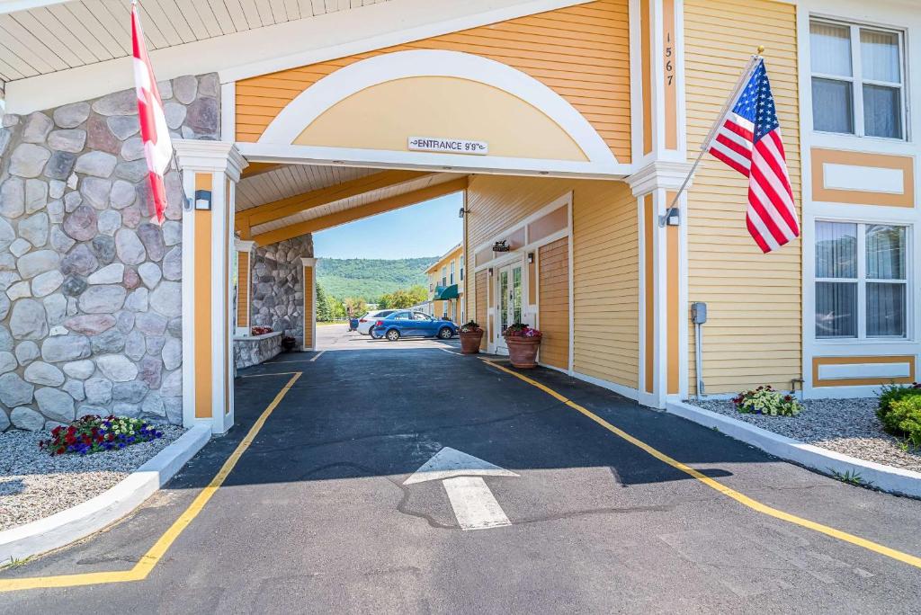 Quality Inn image
