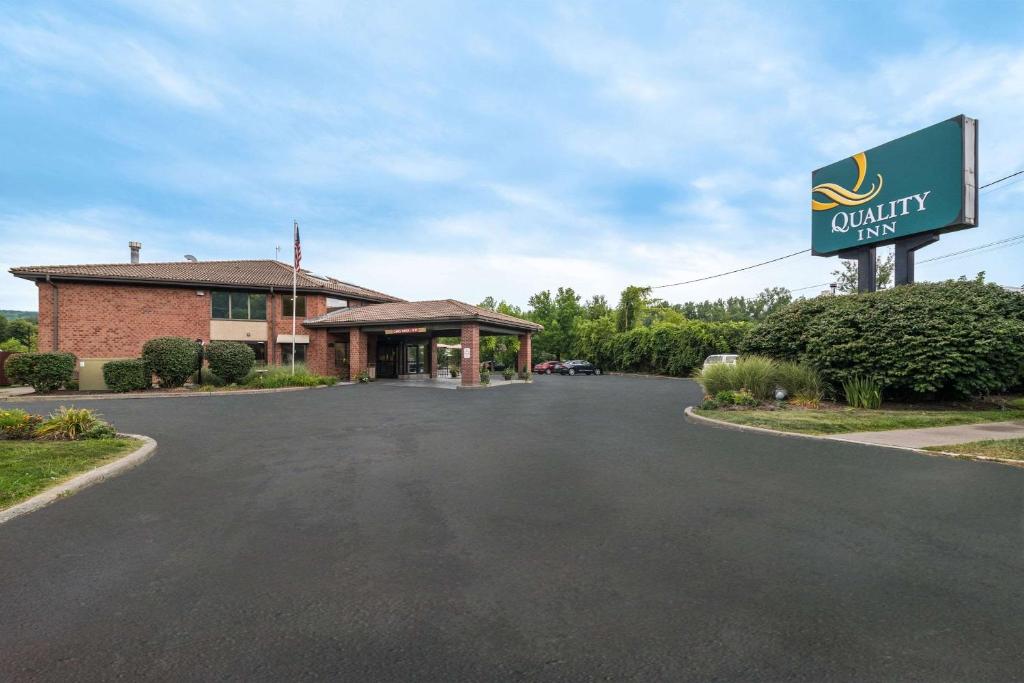 Quality Inn Ithaca - University Area image