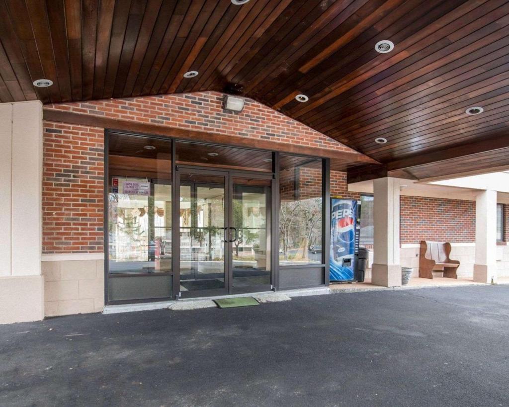 Kingston Motel photo 1