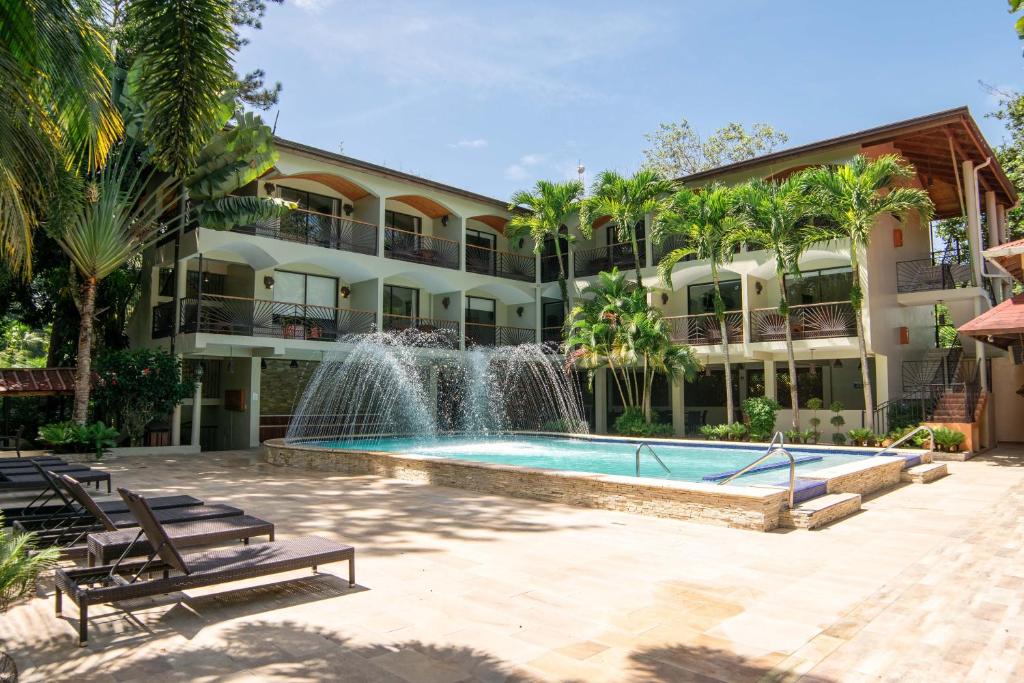 Hotel Gran Jimenoa photo 2