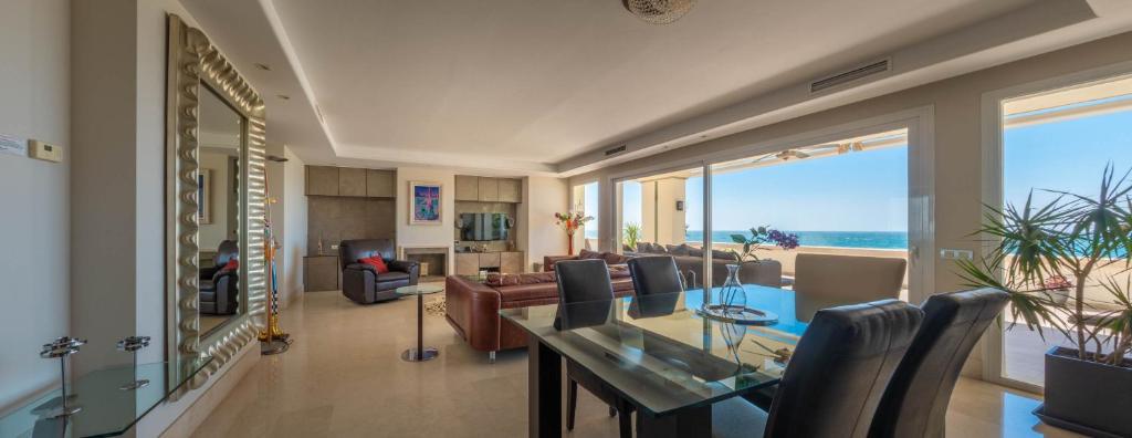 Heaven Beach Apartment 405 photo 2