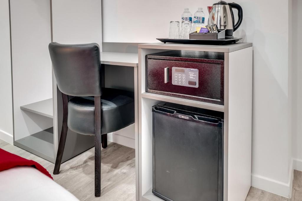 파리 호텔 (Paris Hotel) - 숙소 외관