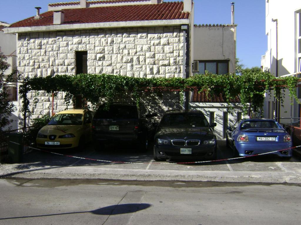 Beach apartment in the center of Brela photo 4