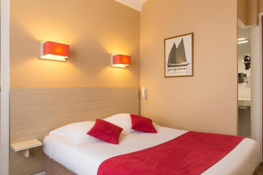 Brit Hôtel Confort Cléria Lorient Centre photo 4