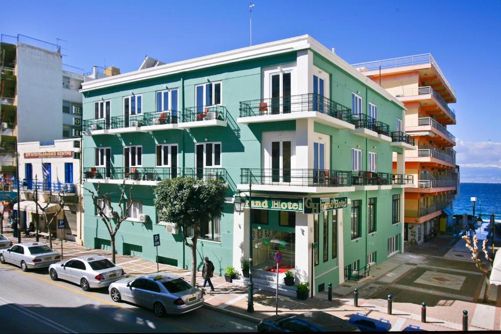 Grand Hotel Loutraki photo 2