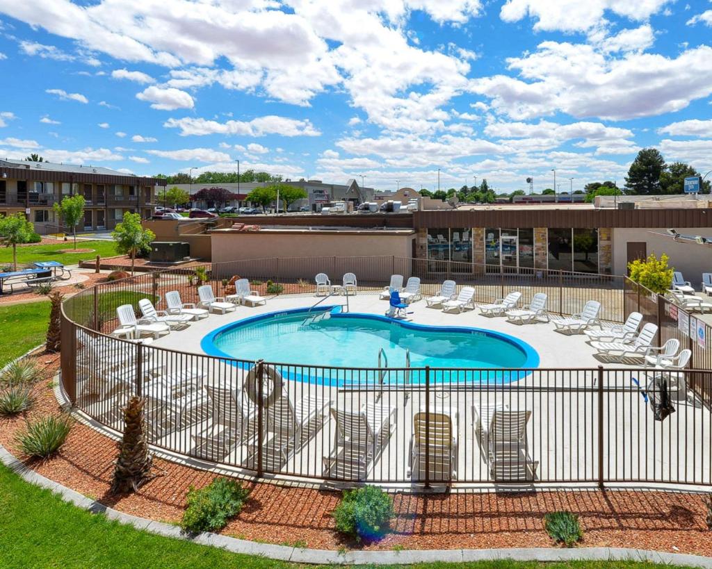 Rodeway Inn at Lake Powell image
