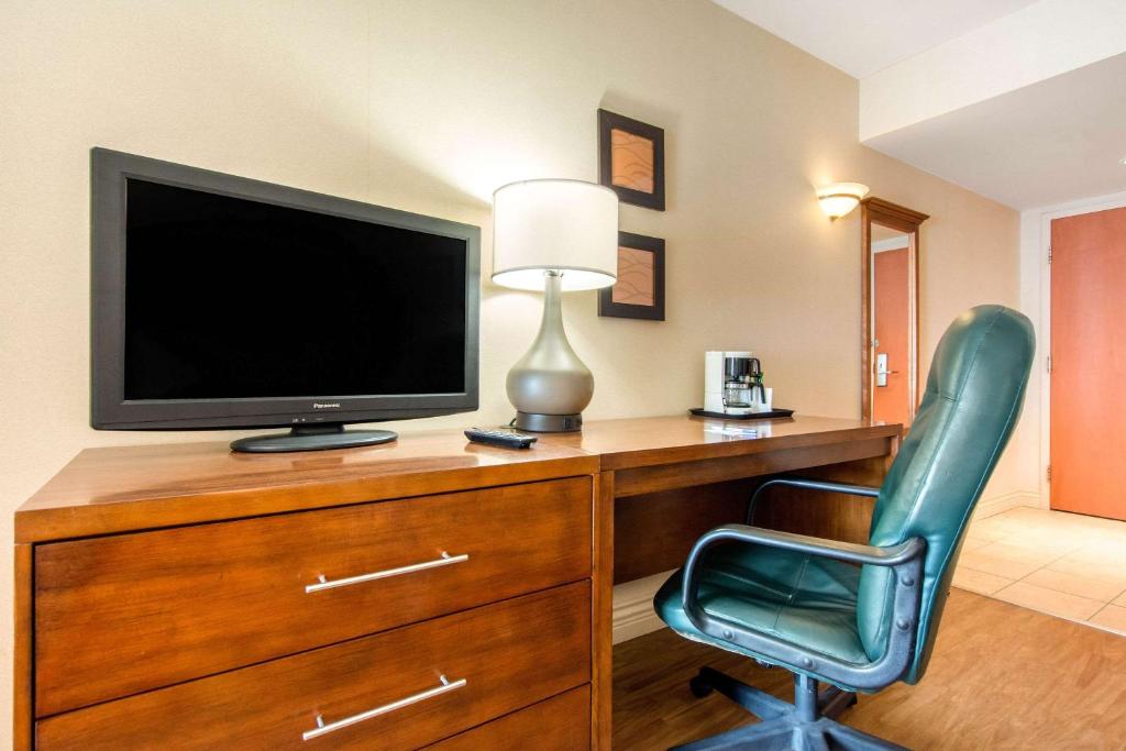 Comfort Inn & Suites Shawinigan photo 4