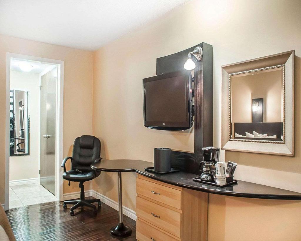 Quality Hotel Fallsview Cascade photo 4