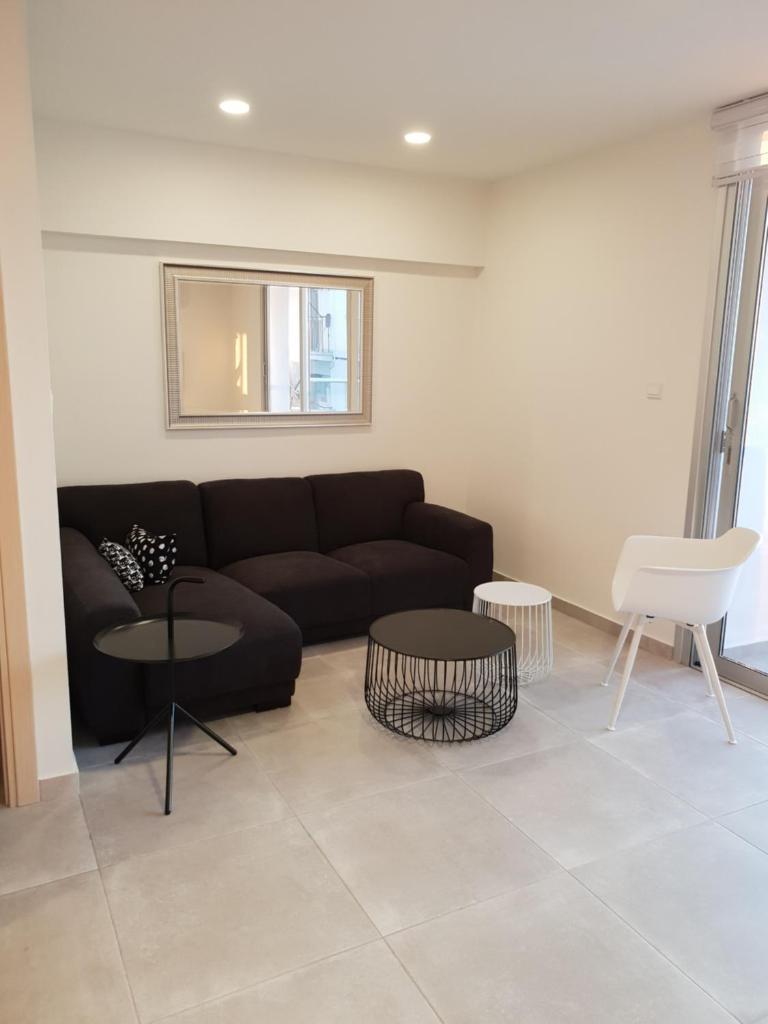Egkomi Luxury Suites