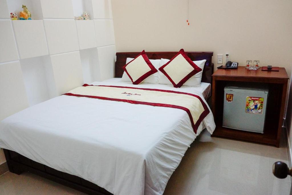 Двухместный (Улучшенный двухместный номер с 1 кроватью), Lucky Star Hotel