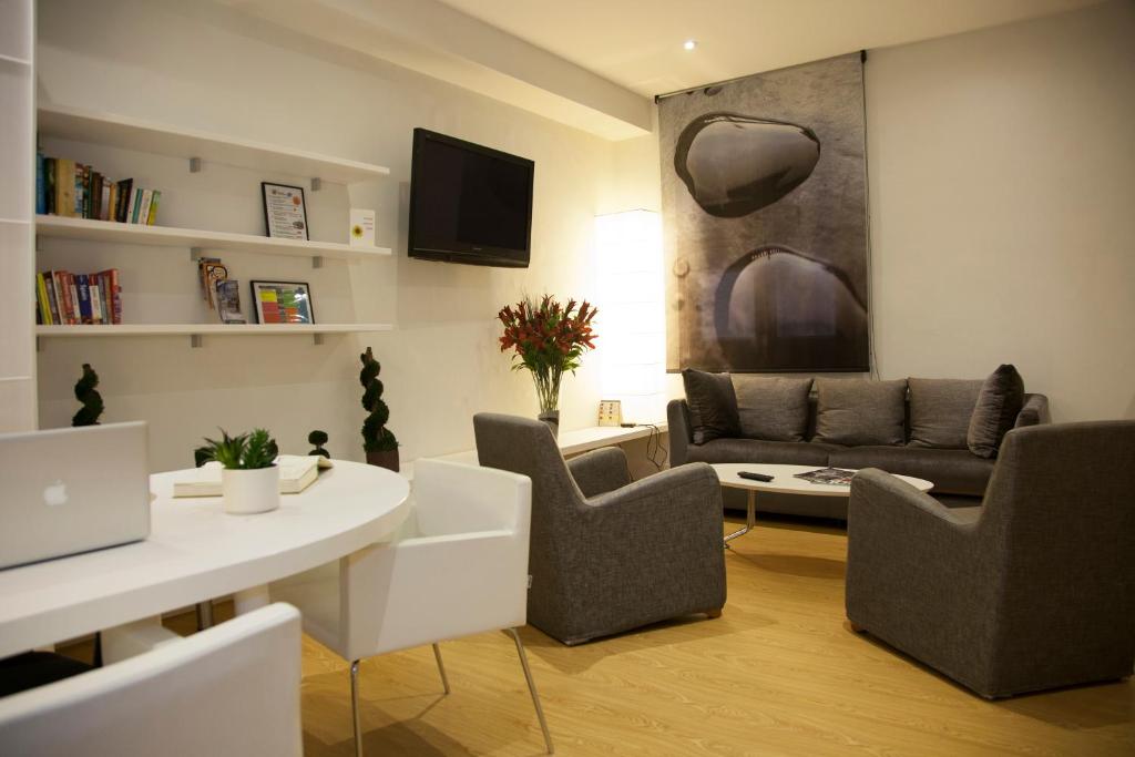 Hostal Goya photo 1