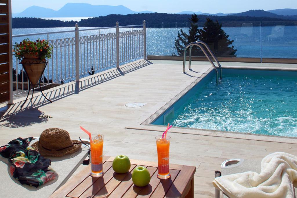 Villa Myrtis photo 2