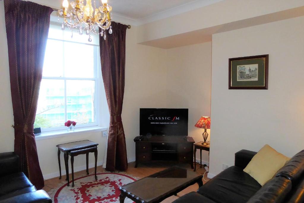 Skene Terrace Apartments photo 3