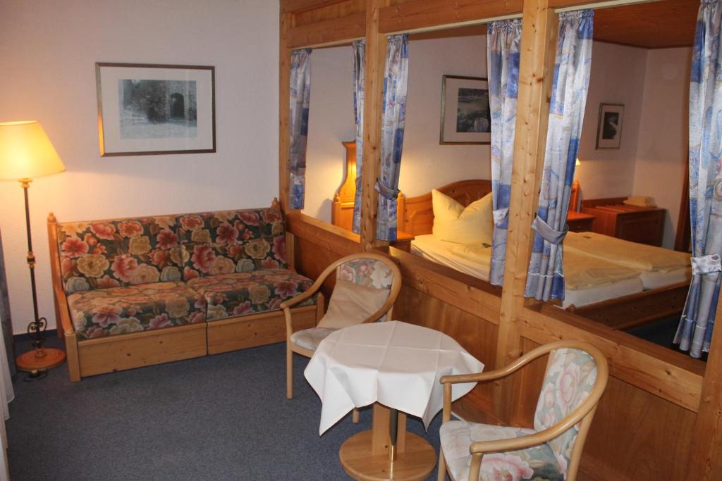 Waldhotel Dornröschenshöh photo 1