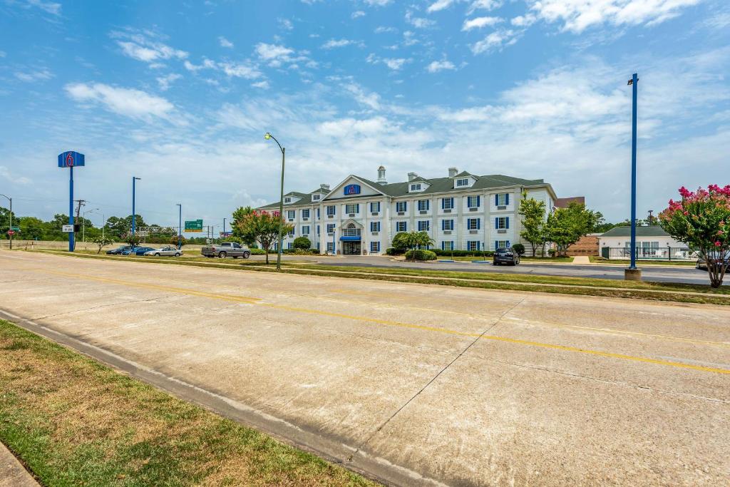 Motel 6-Shreveport, LA photo 1
