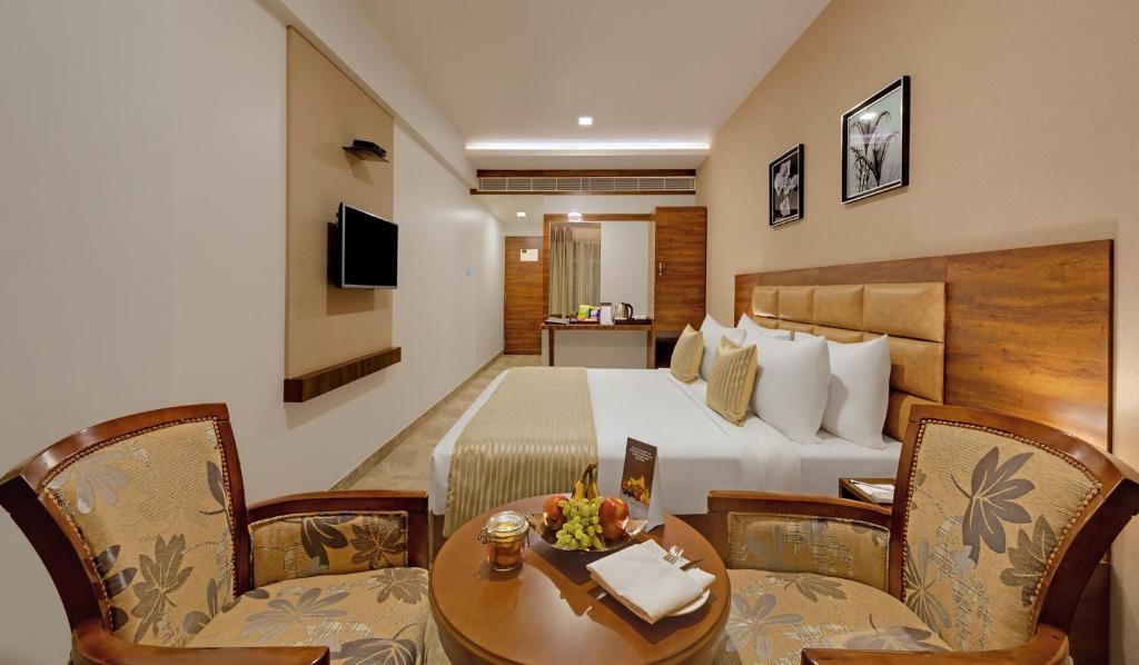 Двухместный (Двухместный номер Делюкс с 1 кроватью), The Fern Residency, Bhuj
