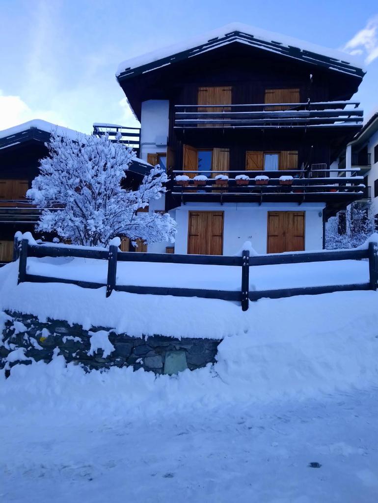 Cervinia-Valt Sport & Relax House photo 4
