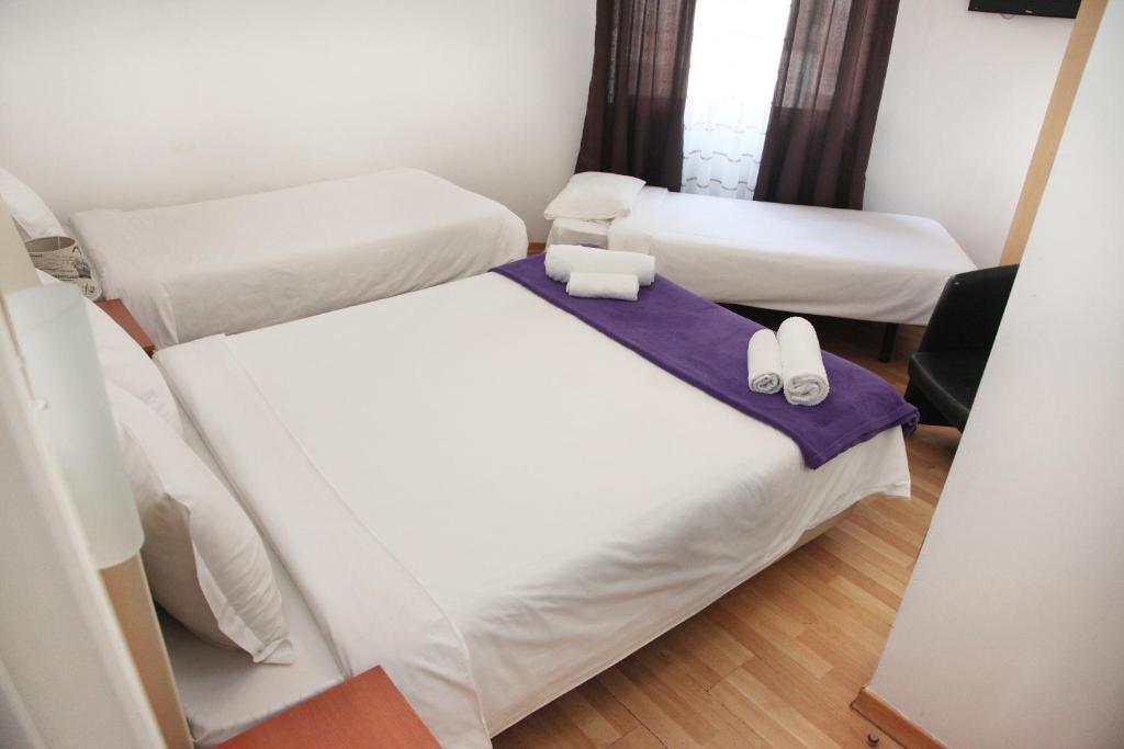 Четырехместный (Четырехместный номер с ванной комнатой), Lisbon Suite Home