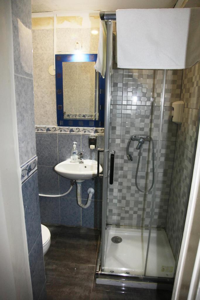 Двухместный (Двухместный номер с 1 кроватью и общей ванной комнатой), Lisbon Suite Home