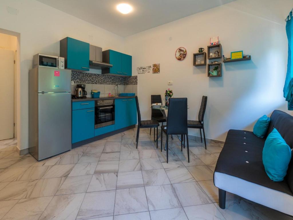 Apartment Lena photo 4
