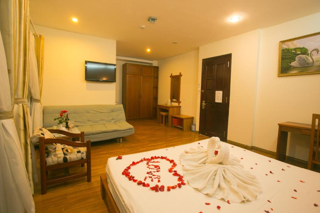 Сьюит (VIP-люкс), Golden Sea Hotel