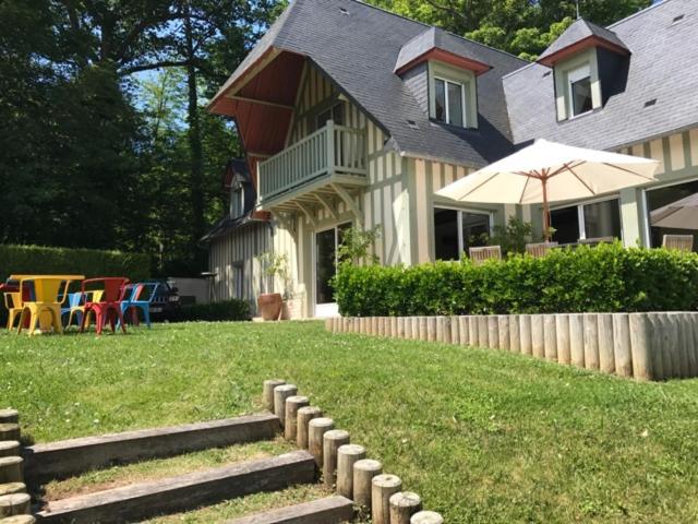 Superbe Villa Individuelle avec Piscine et Tennis privatifs photo 3