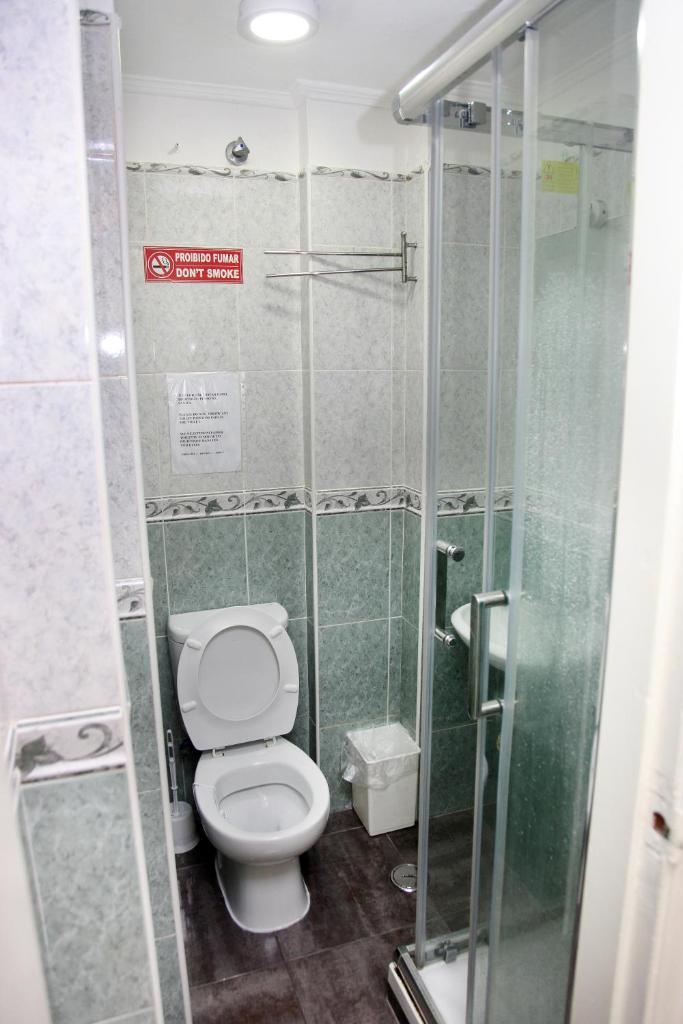 Двухместный (Двухместный номер с 1 кроватью и общей ванной комнатой), Lisbon Suite Home