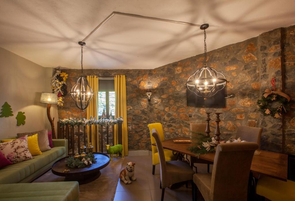 Rock Dandy Mountain house - Παλιός Άγιος Αθανάσιος Καϊμακτσαλάν photo 3