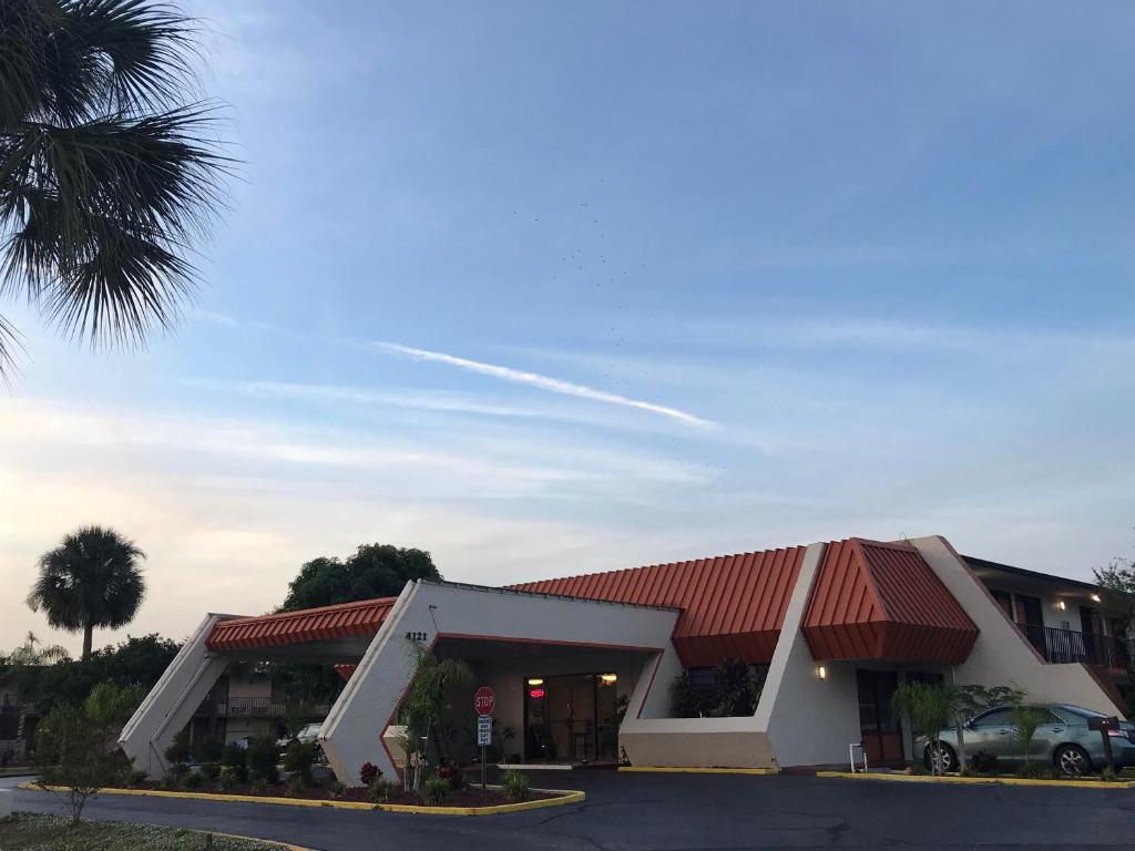 Enterprise Motel photo 2
