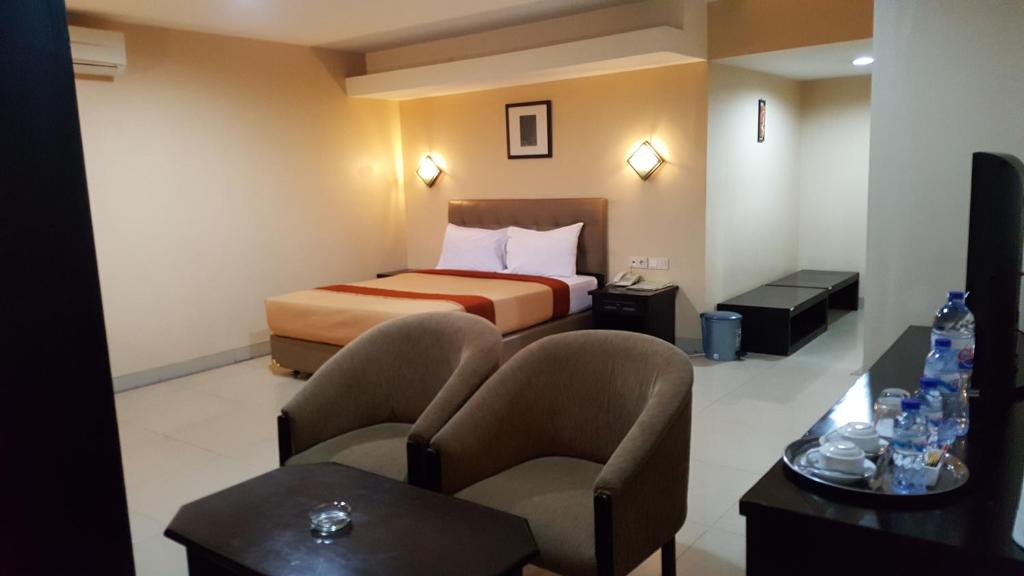 Сьюит (Люкс), Rota International Hotel