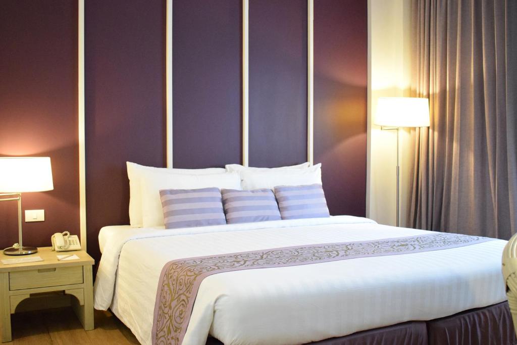 Сьюит (Люкс), Отель Trang Hotel Bangkok