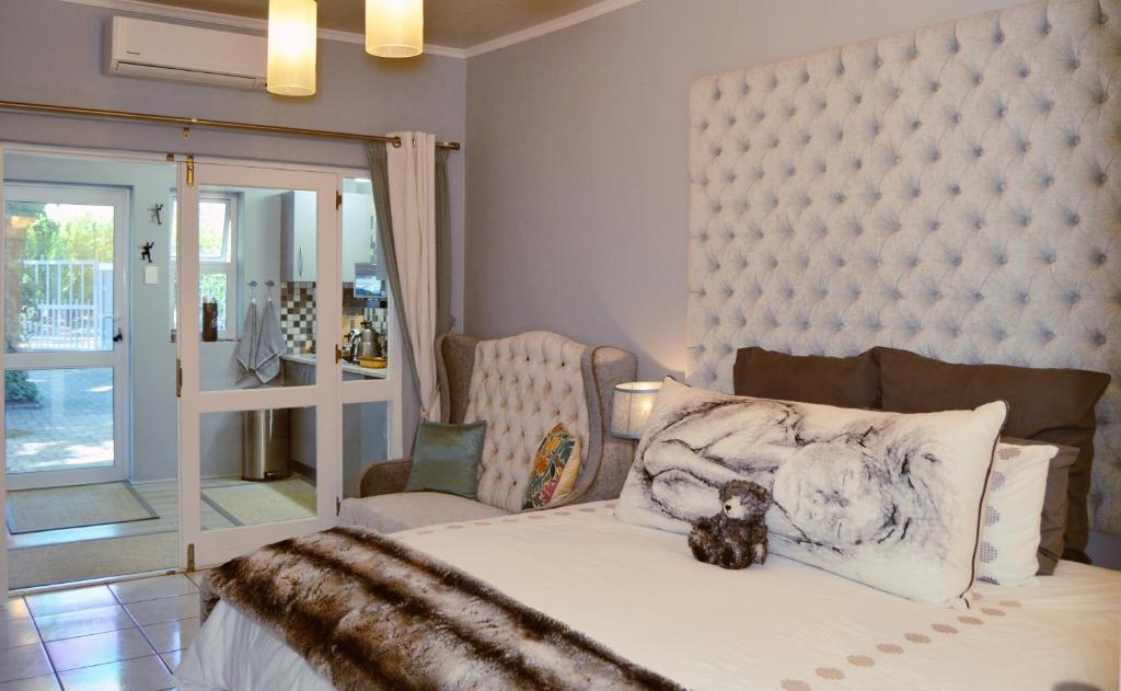 1AA Wilhelmina Luxury Suites photo 4