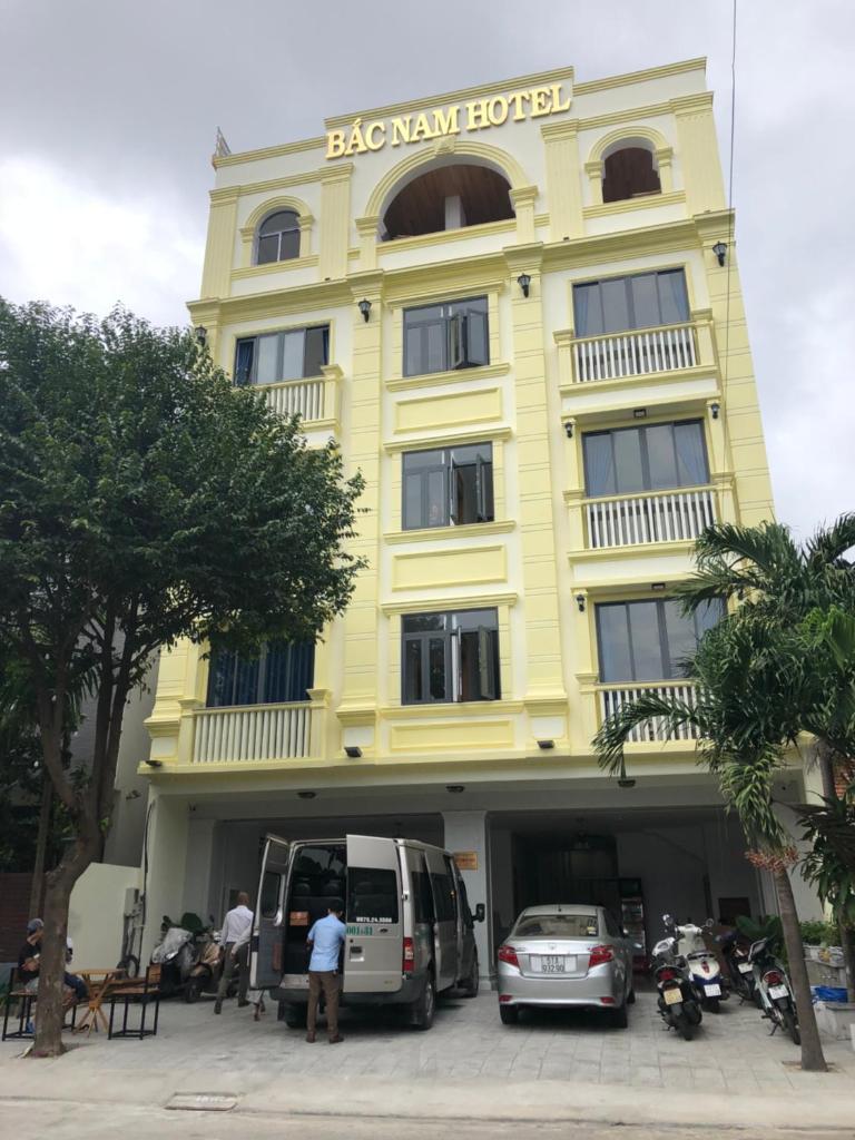 Bac Nam Hotel - Tap to explore photos