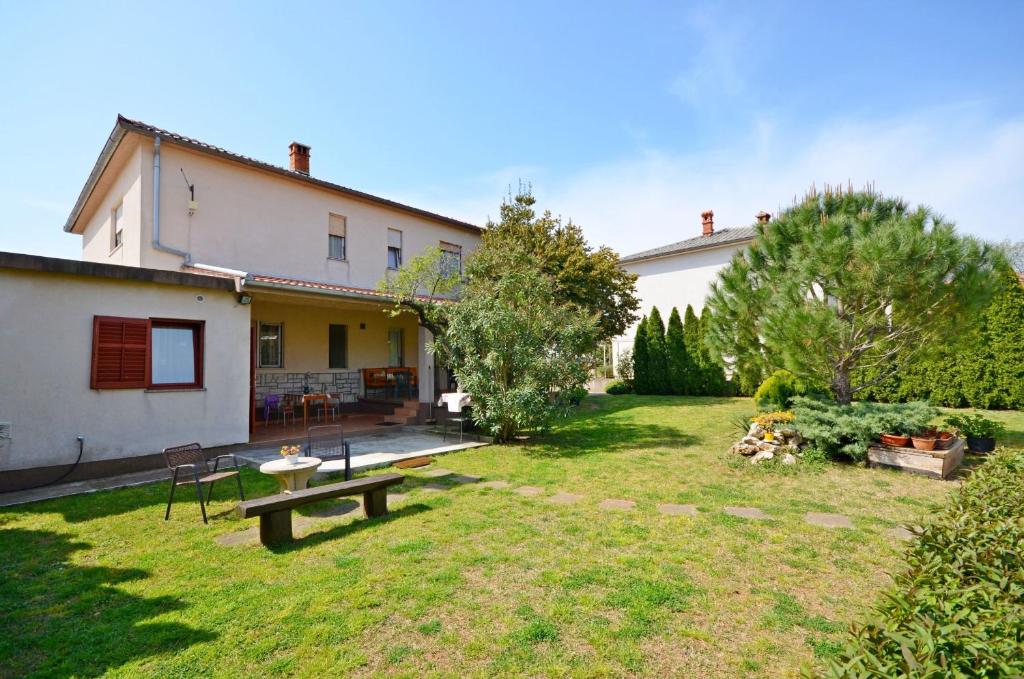 Apartments Mirela