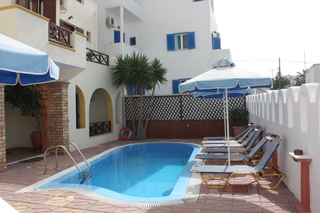 Pension Stella, سانتوريني