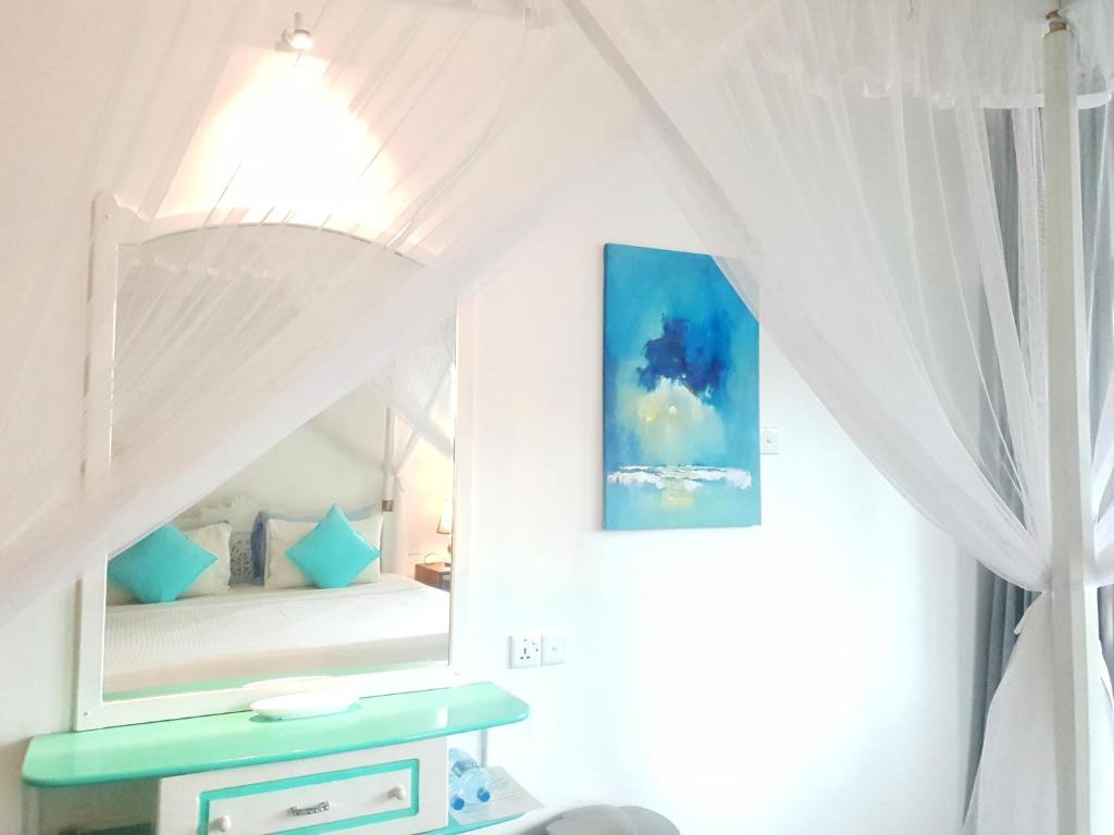 Трехместный (Трехместный номер с видом на море), Neela's Guest House-Hikkaduwa Beach