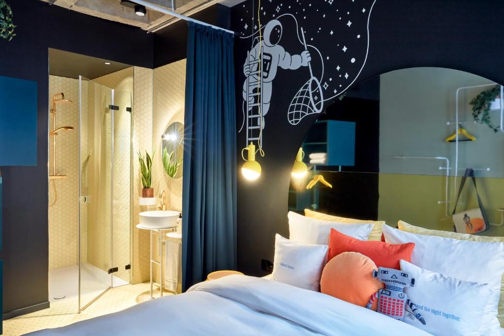 Трехместный (Medium Inner Circle), 25hours Hotel The Circle