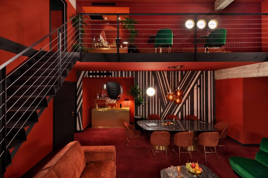 Сьюит (Президентский люкс), Stories Boutique Hotel