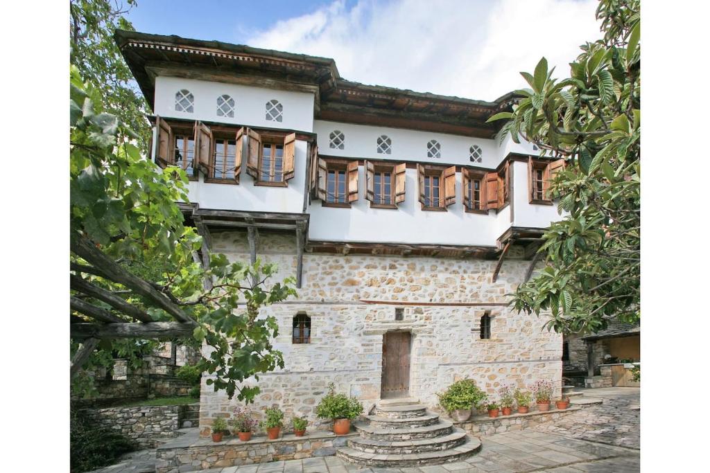 Pelion Belvedere - THE MANSION